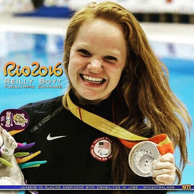 Reilly Boyt, Swimming